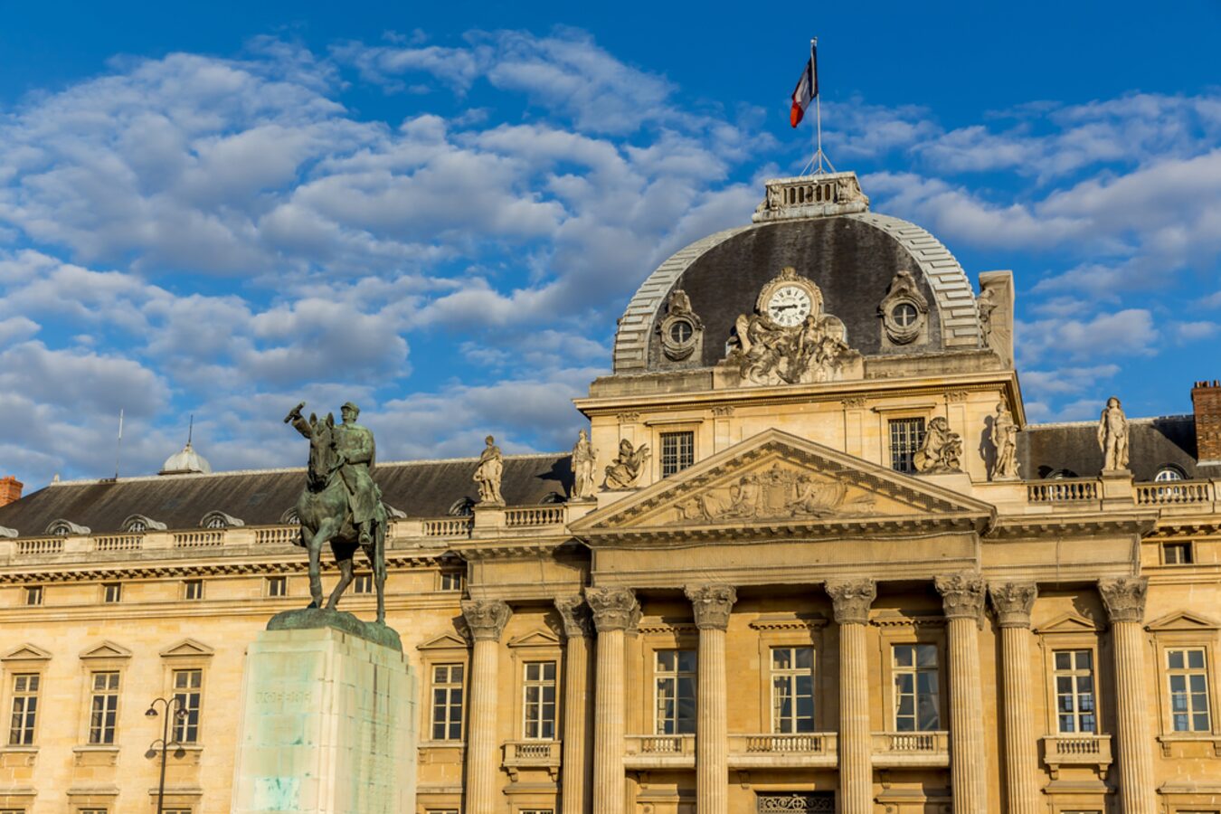 Military School of Paris: History, Access, and Information